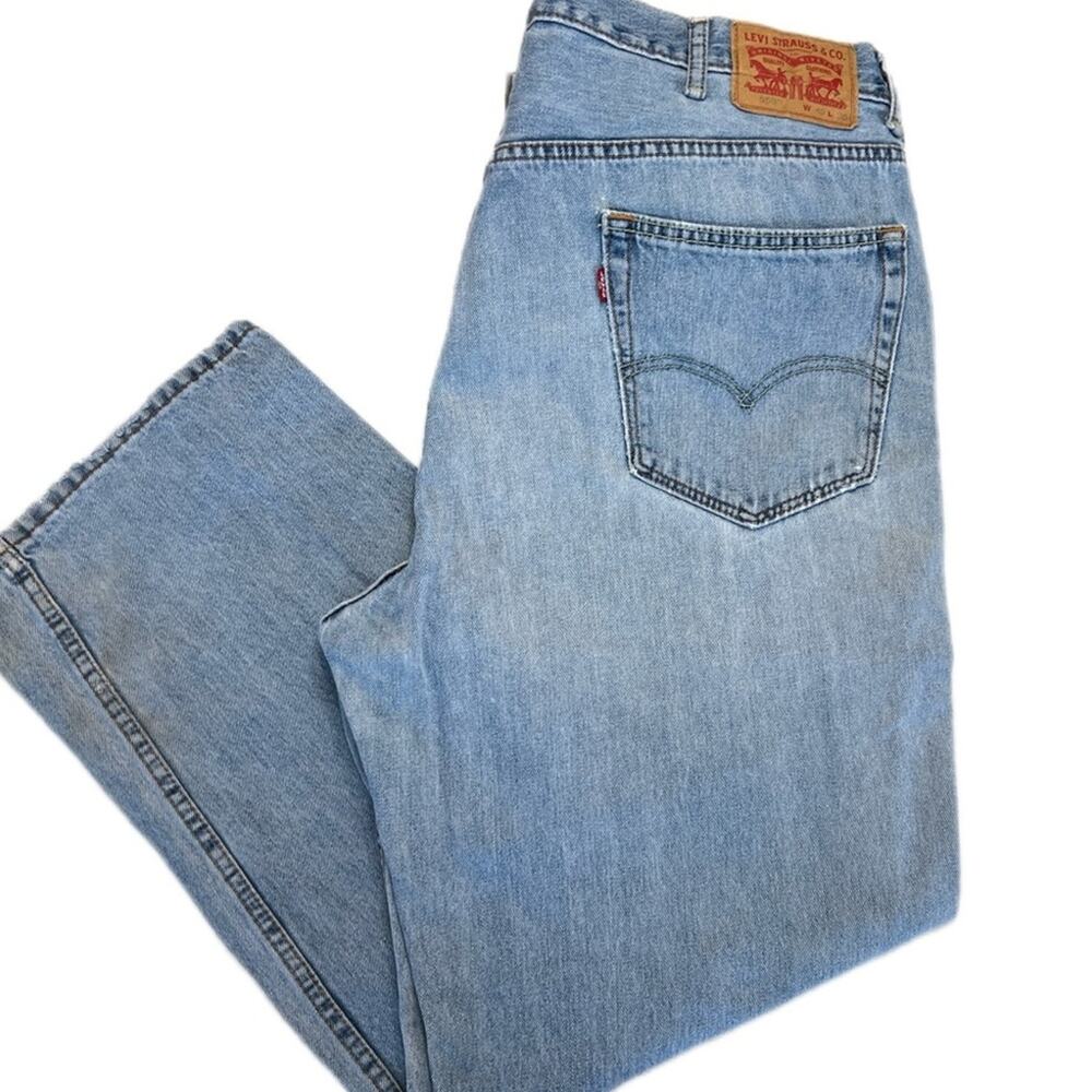 Men Levis 550 Vintage 2015 Jean SZ 40-30 Relaxed Straight leg Boot cut lght wsh